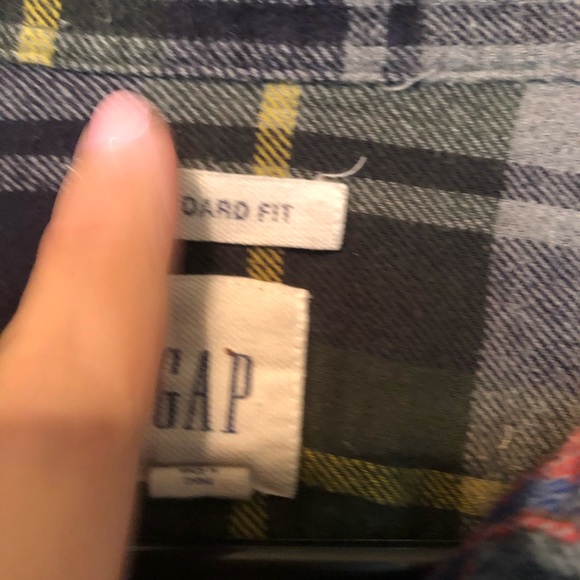 GAP Men’s Standard Fit Flannel Shirt 🔹 - Picture 4 of 7